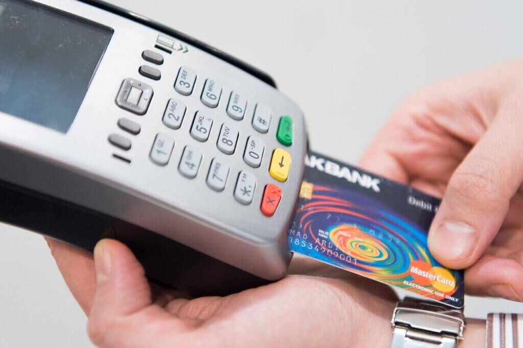 Contactless credit card machine